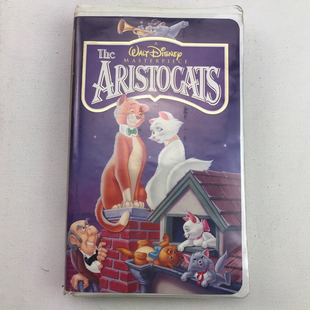 VHS Disney The Aristocats Clamshell Animated Movie Musical